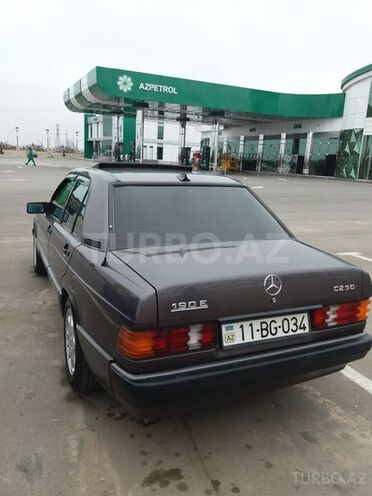Mercedes 190 1990, 214,463 km - 2.0 л - Beyləqan