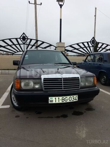 Mercedes 190 1990, 214,463 km - 2.0 л - Beyləqan