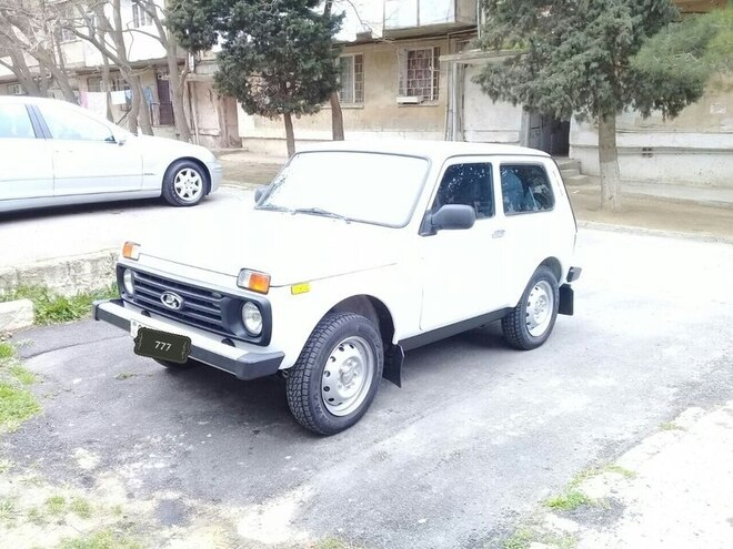 LADA (VAZ) Niva 2015, 61,000 km - 1.7 л - Bakı