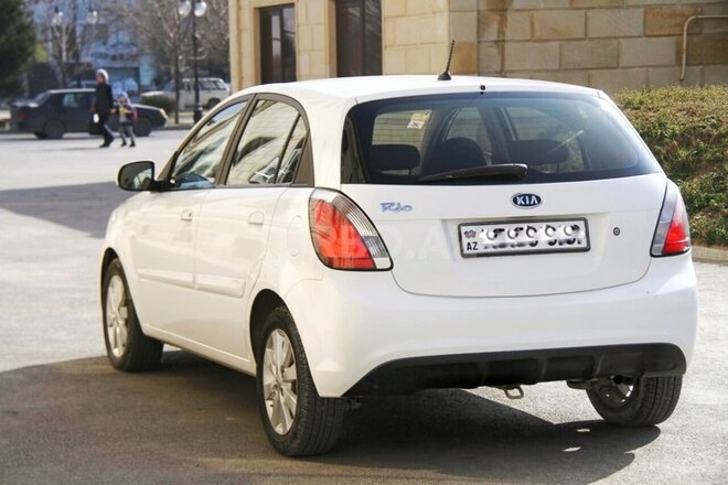 Kia Rio 2010, 89,000 km - 1.4 l - Bakı