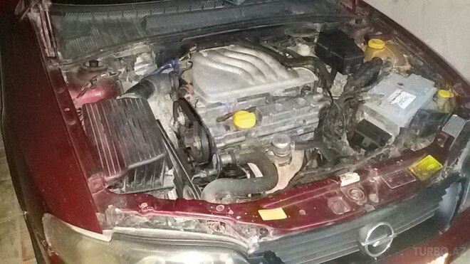 Opel Vectra 1997, 250,000 km - 1.6 l - Bakı