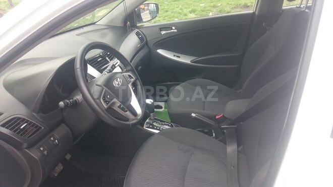 Hyundai Accent 2012, 100,000 km - 1.6 l - Xaçmaz