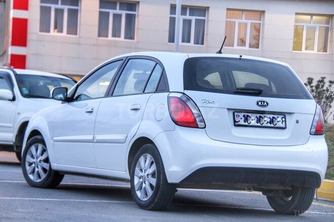 Kia Rio 2010, 89,000 km - 1.4 l - Bakı