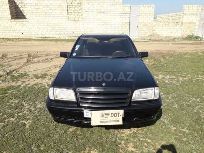 Mercedes C 240 1998, 370 km - 2.4 l - Göygöl
