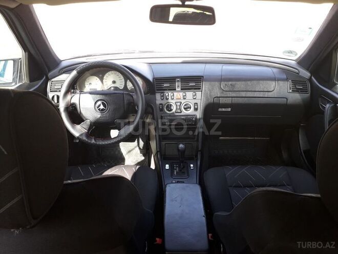 Mercedes C 240 1998, 370 km - 2.4 l - Göygöl