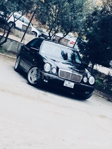 Mercedes E 430 1998, 312,792 km - 4.3 l - Bakı