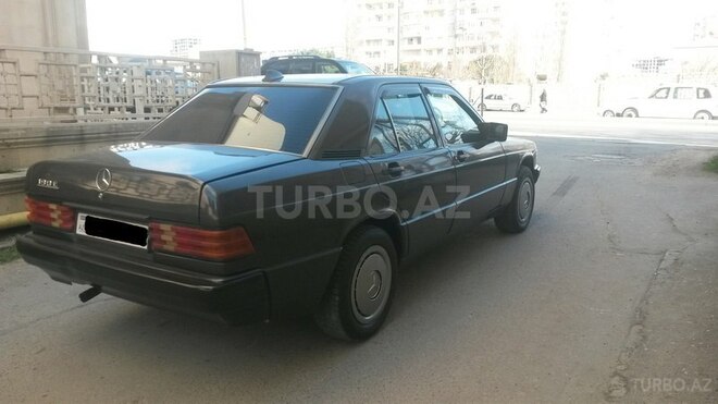 Mercedes 190 1992, 195,000 km - 2.0 l - Bakı