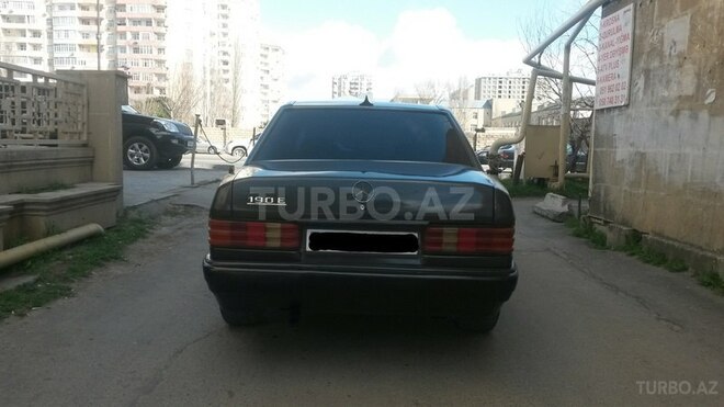 Mercedes 190 1992, 195,000 km - 2.0 l - Bakı