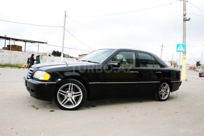 Mercedes C 230 1997, 230,000 km - 2.3 l - Bakı