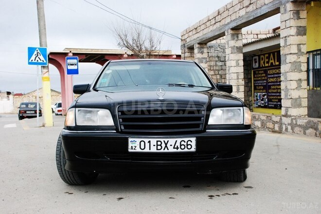 Mercedes C 230 1997, 230,000 km - 2.3 l - Bakı