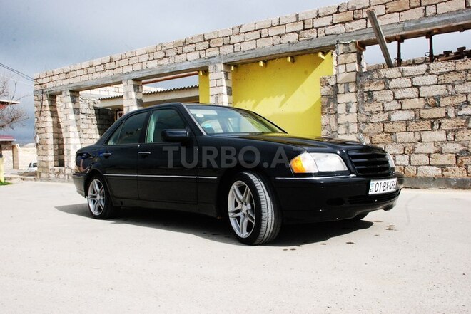 Mercedes C 230 1997, 230,000 km - 2.3 l - Bakı