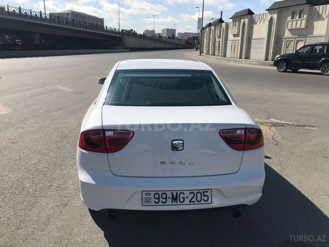 SEAT Exeo 2011, 74,000 km - 2.0 l - Bakı