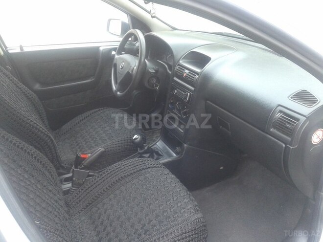 Opel Astra 2000, 214,000 km - 1.7 l - Bakı