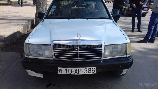 Mercedes 190 1986, 232,564 km - 2.0 l - İmişli