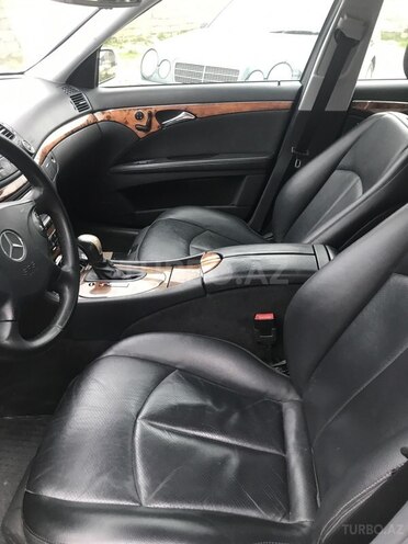 Mercedes E 320 2004, 350,000 km - 3.2 l - Bakı