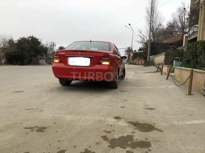 Mercedes C 200 2001, 198,500 km - 2.0 л - Bakı