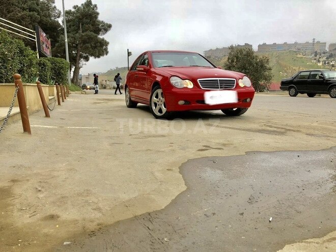 Mercedes C 200 2001, 198,500 km - 2.0 л - Bakı