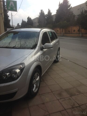Opel Astra 2006, 243,000 km - 1.6 l - Bakı