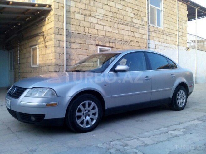 Volkswagen Passat 2001, 256,140 km - 1.8 l - Bakı