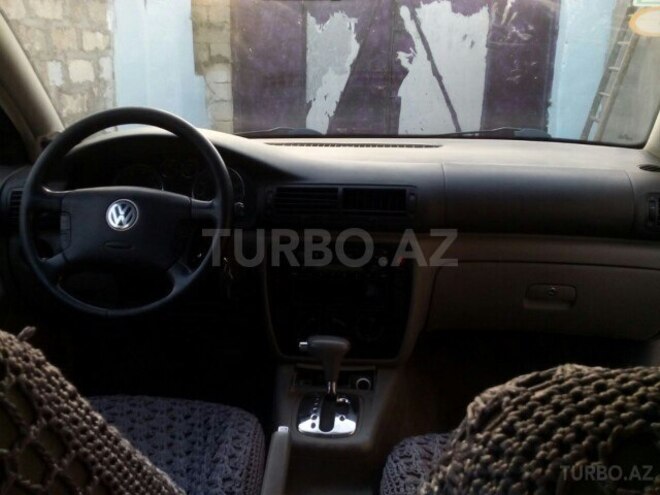 Volkswagen Passat 2001, 256,140 km - 1.8 l - Bakı
