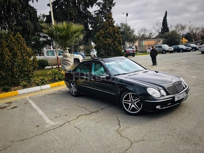Mercedes E 320 2004, 232,000 km - 3.2 l - Bakı