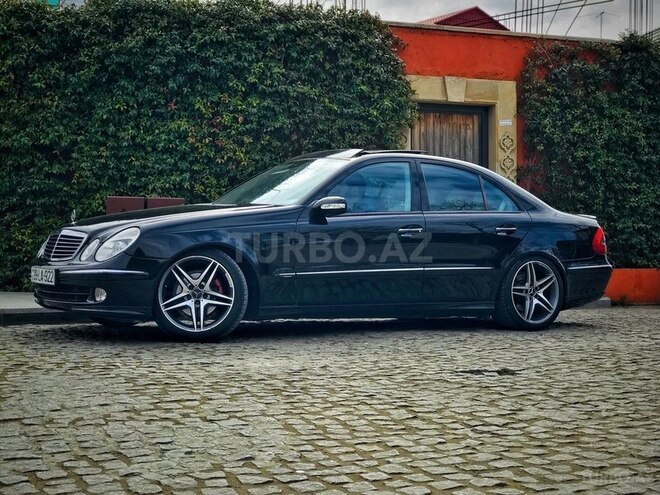 Mercedes E 320 2004, 232,000 km - 3.2 l - Bakı
