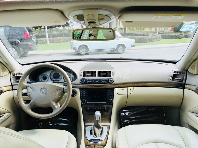 Mercedes E 320 2004, 232,000 km - 3.2 l - Bakı