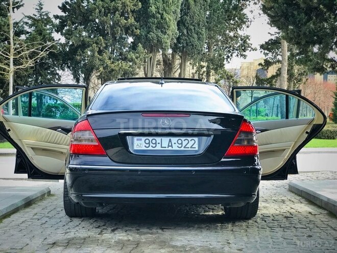 Mercedes E 320 2004, 232,000 km - 3.2 l - Bakı