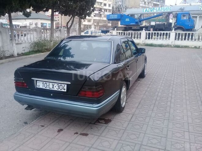 Mercedes E 300 1991, 375,600 km - 3.0 л - Bakı
