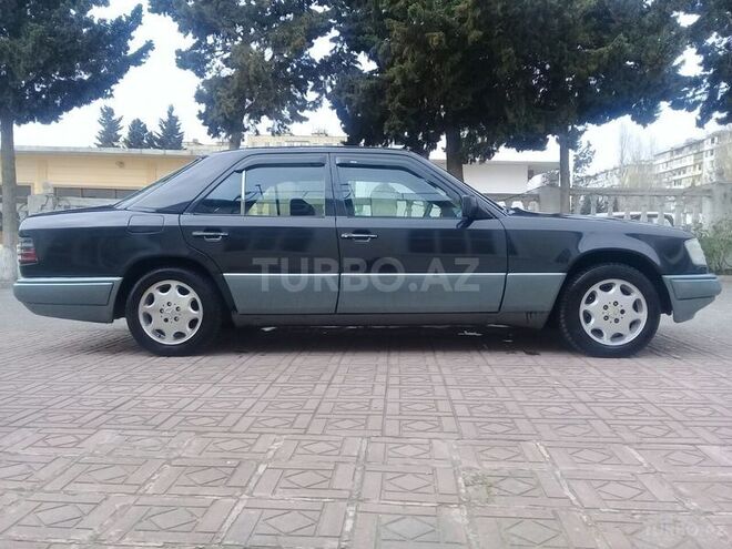 Mercedes E 300 1991, 375,600 km - 3.0 л - Bakı