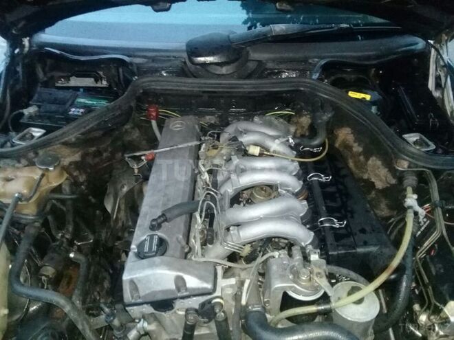 Mercedes E 300 1991, 375,600 km - 3.0 л - Bakı
