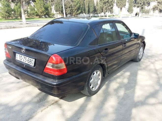 Mercedes C 180 1995, 3,352 km - 1.7 l - Gəncə