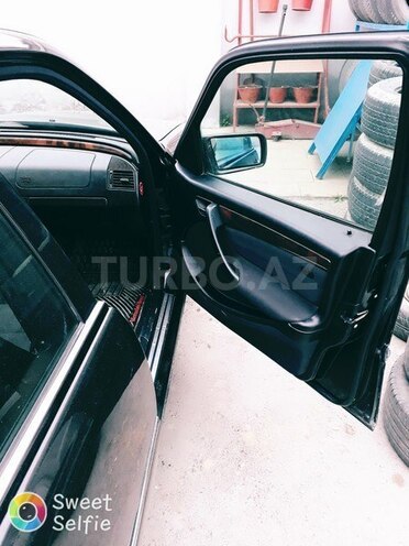 Mercedes C 180 1997, 320,000 km - 1.8 l - Bakı