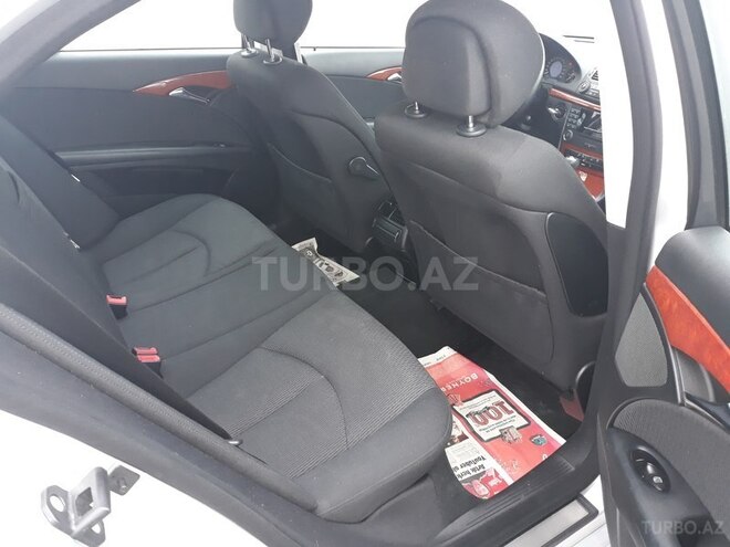 Mercedes E 220 2007, 172,000 km - 2.2 l - Bakı
