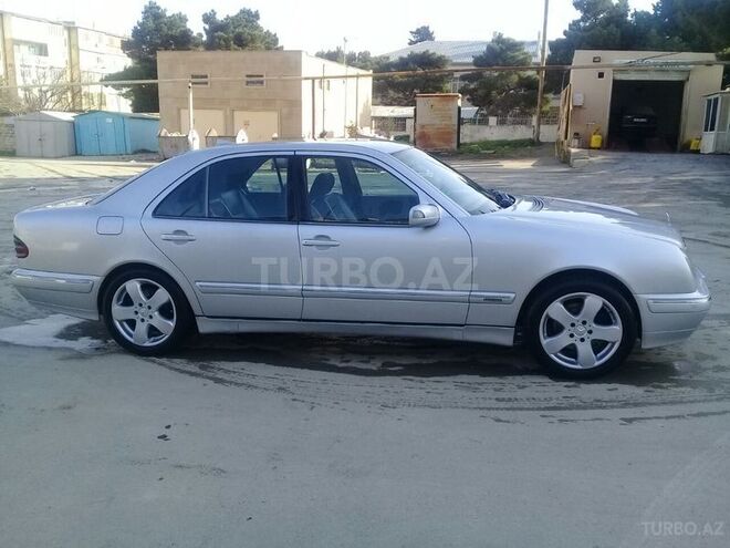 Mercedes E 320 2000, 345,678 km - 3.2 l - Bakı