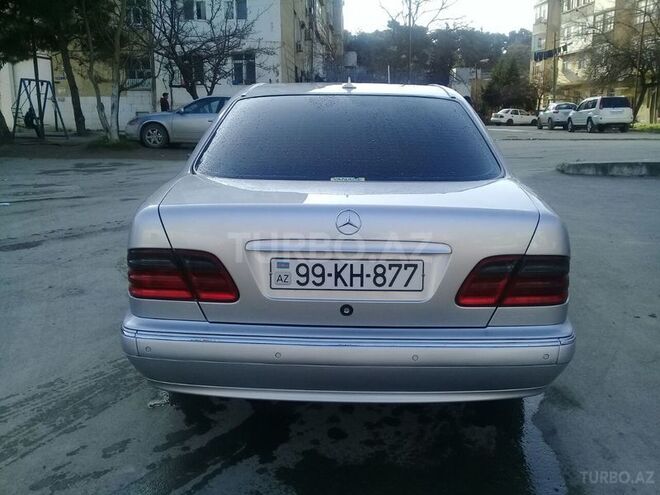 Mercedes E 320 2000, 345,678 km - 3.2 l - Bakı