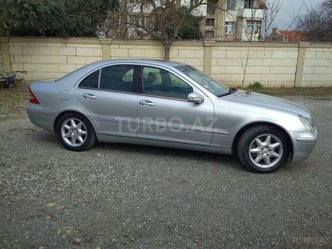 Mercedes C 240 2000, 264,000 km - 2.6 l - Bakı