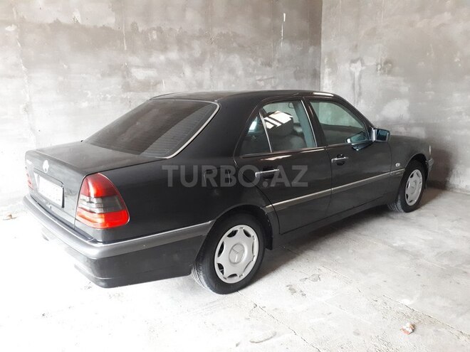 Mercedes C 180 1997, 357,000 km - 1.8 л - Tovuz