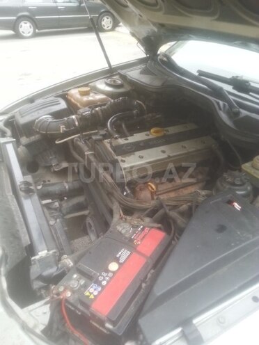 Opel Omega 1994, 380,000 km - 2.0 л - Bakı