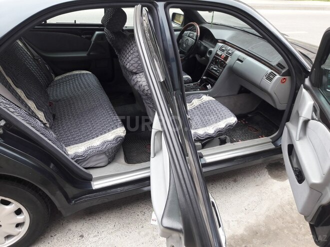 Mercedes E 230 1997, 309,000 km - 2.3 л - Bakı