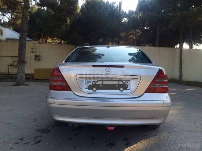 Mercedes C 220 2001, 396,238 km - 2.2 л - Bakı