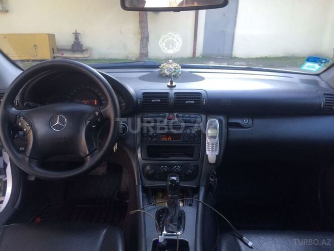 Mercedes C 220 2001, 396,238 km - 2.2 л - Bakı