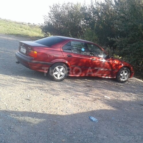 BMW 316 1994, 300,100 km - 3.6 l - Sumqayıt