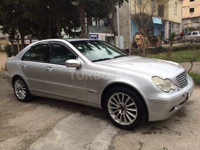 Mercedes C 240 2000, 325,000 km - 2.6 л - Bakı