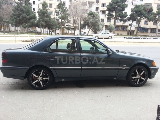 Mercedes C 240 1998, 357,000 km - 2.4 l - Bakı