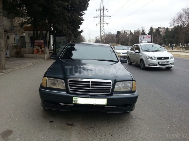 Mercedes C 240 1998, 357,000 km - 2.4 l - Bakı