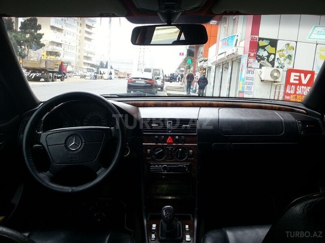Mercedes C 240 1998, 357,000 km - 2.4 l - Bakı