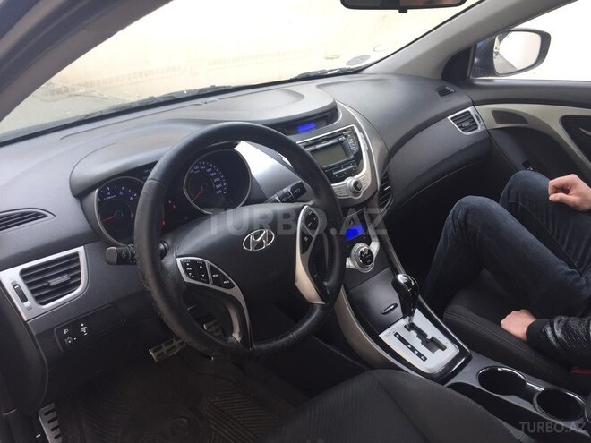 Hyundai Elantra 2011, 88,500 km - 1.8 l - Bakı