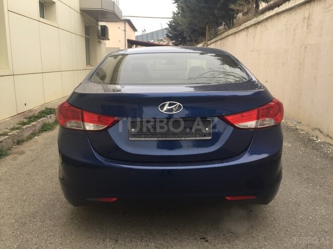 Hyundai Elantra 2011, 88,500 km - 1.8 l - Bakı