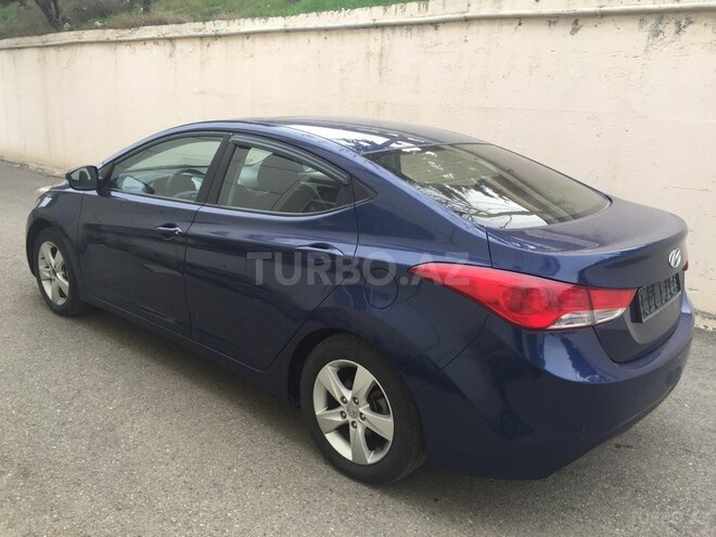 Hyundai Elantra 2011, 88,500 km - 1.8 l - Bakı
